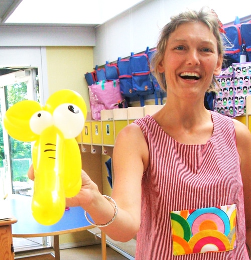 Kvinde med ballondyr